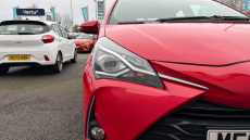Toyota Yaris 1.5 VVT-i Icon Tech 5dr Petrol Hatchback